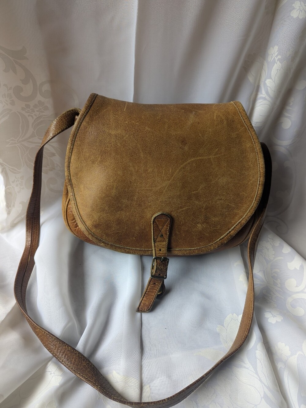 Classic Brown Leather Crossbody Saddle Bag - Timeless Women’s Shoulder